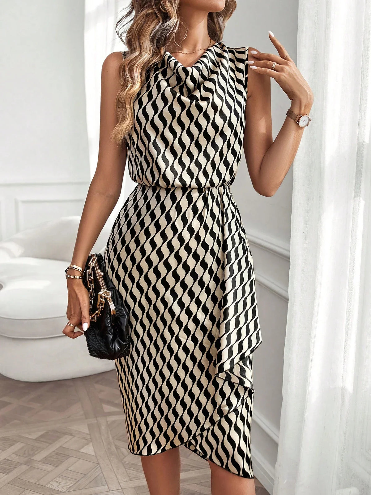 Vestido Midi Elegante Estampado com Decote Drapeado