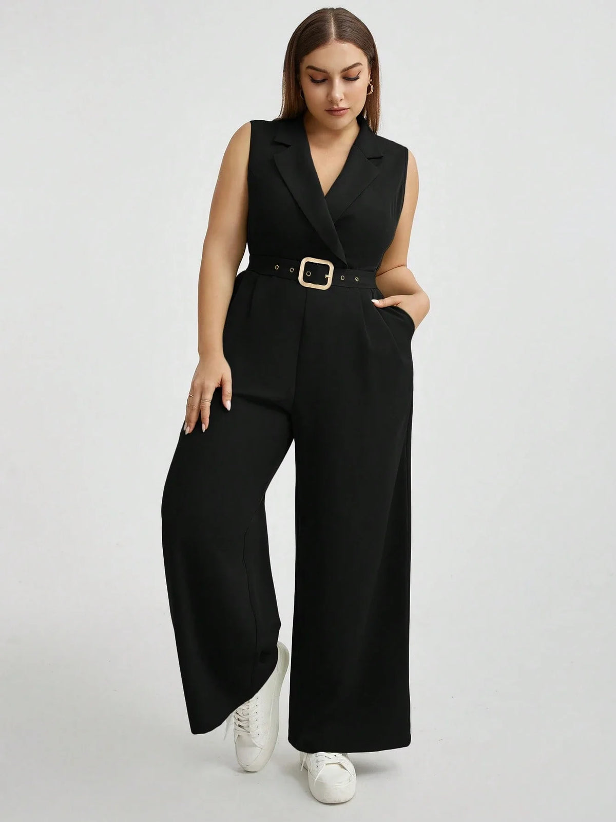 Macacão Plus Size Alfaiataria Sem Manga