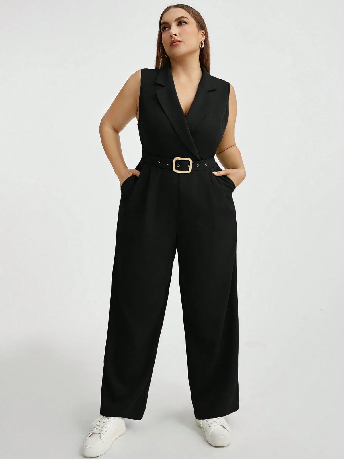 Macacão Plus Size Alfaiataria Sem Manga