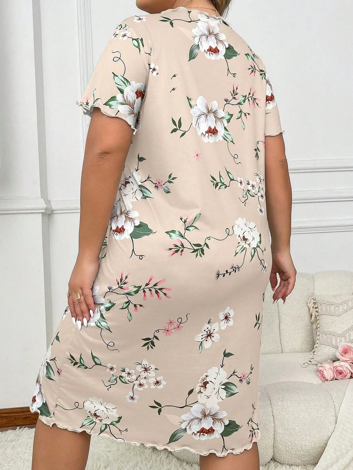Camisola Plus Size Midi Floral Confortável