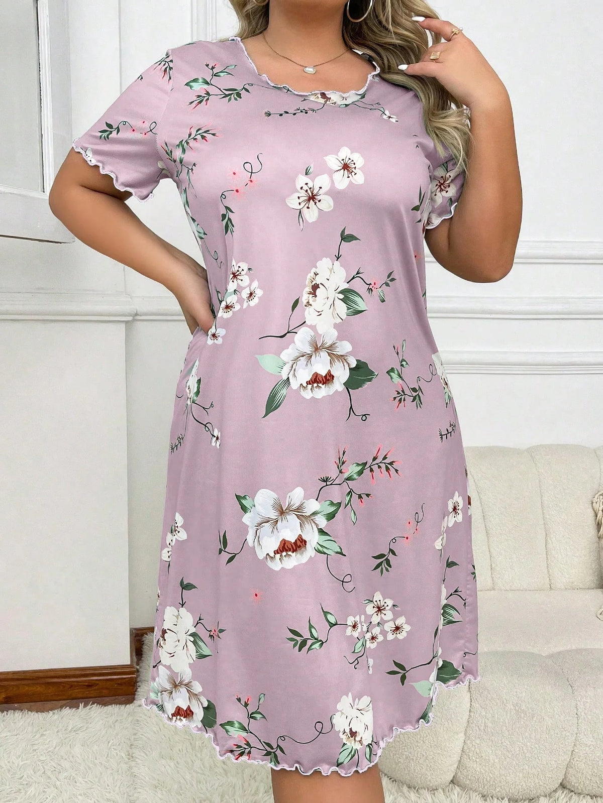Camisola Plus Size Midi Floral Confortável