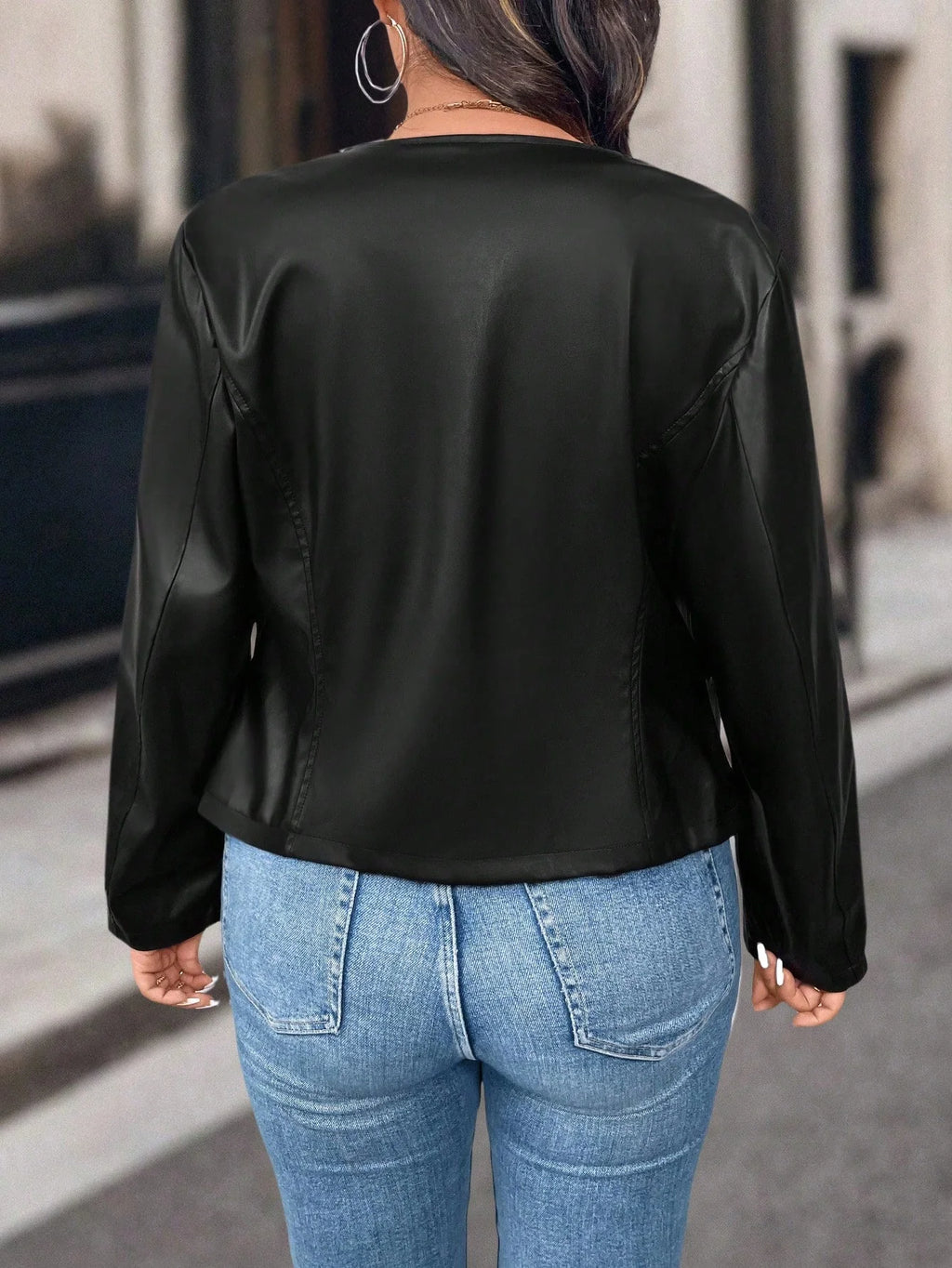 Jaqueta de Couro Plus Size Feminina
