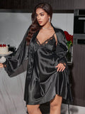 Conjunto Camisola Plus Size de Cetim com Renda e Robe