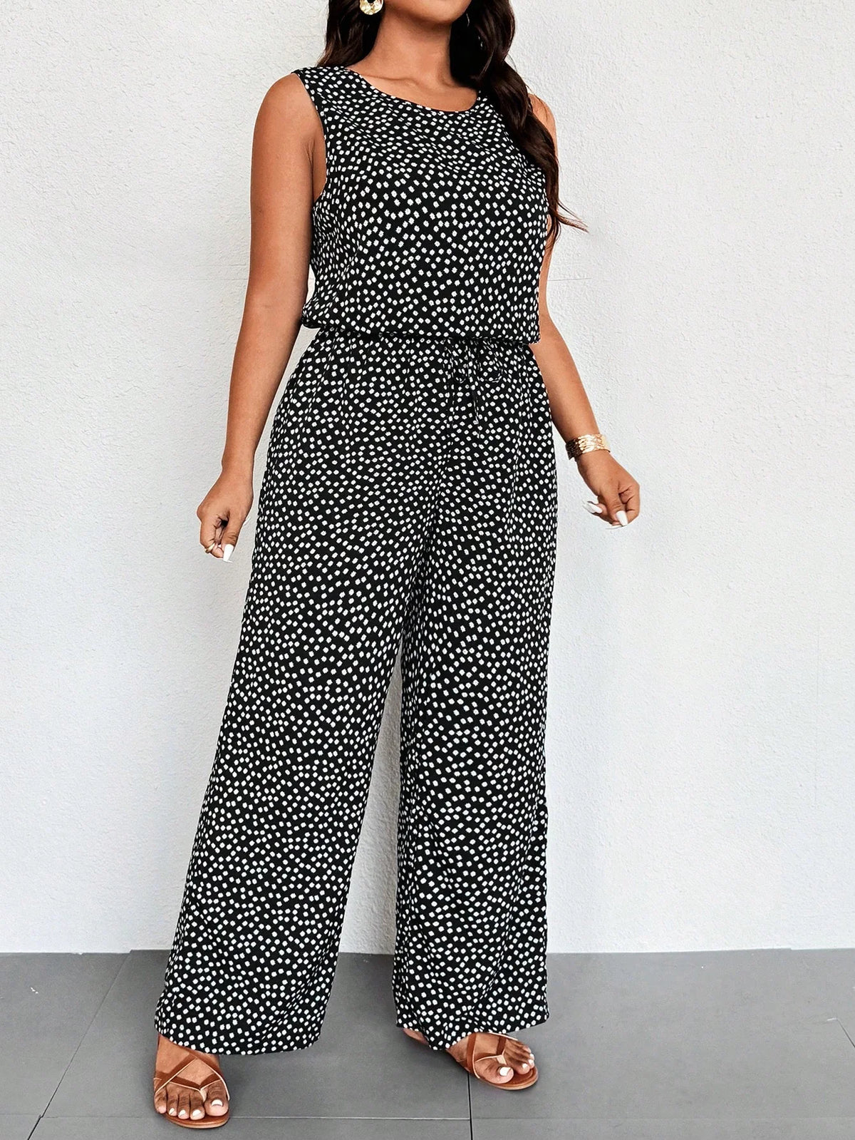 Macacão Plus Size Regata Floral Pantalona