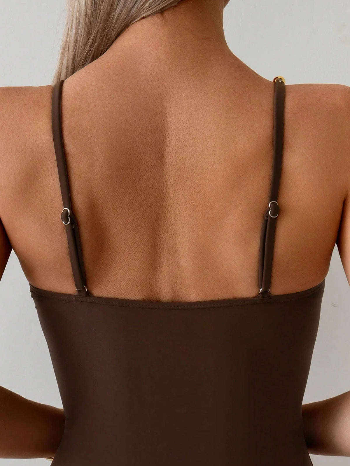 Maiô com Bojo Feminino Detalhe de Concha