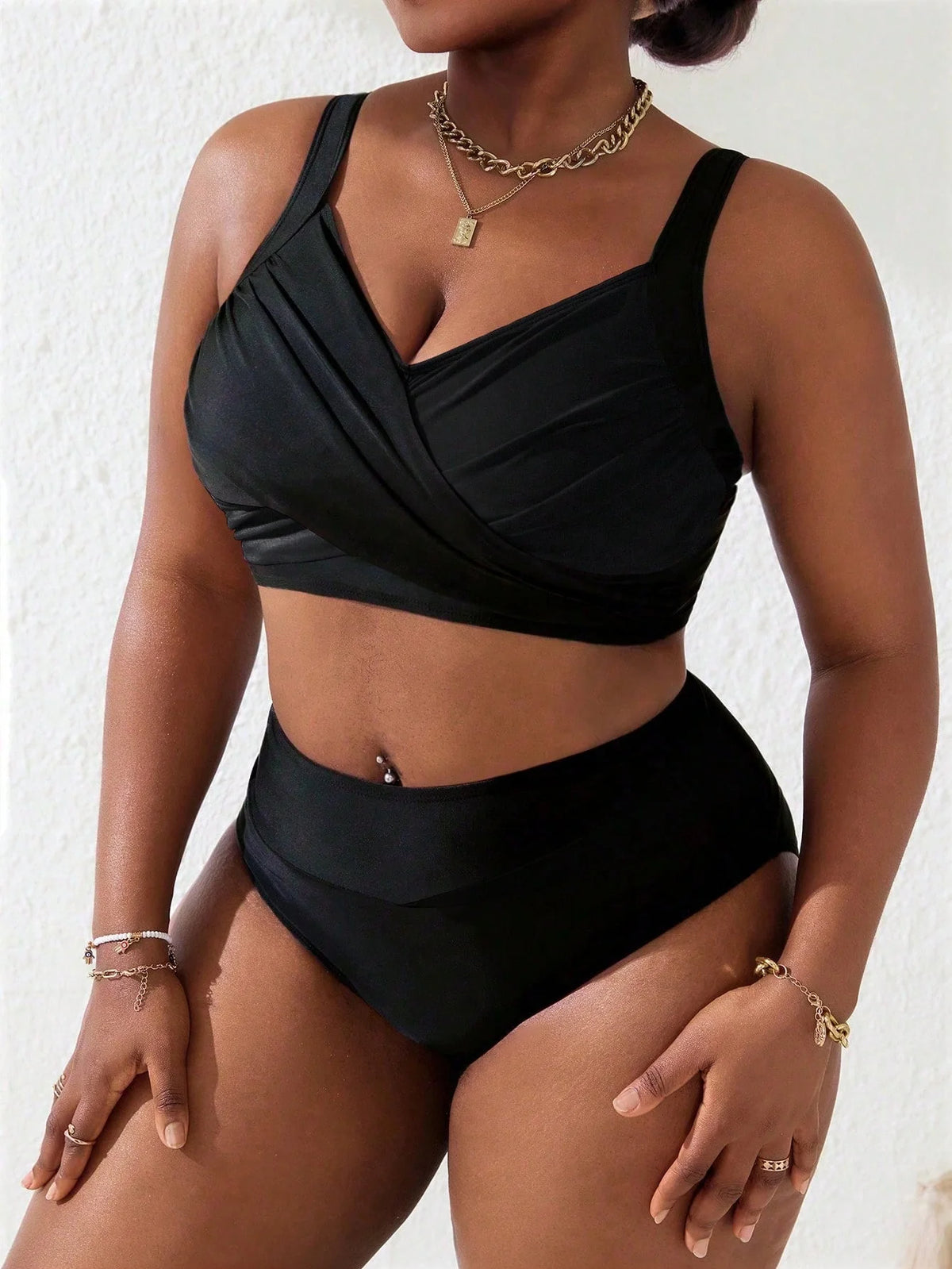 Biquíni Plus Size com Bojo Define Barriga Duas Cores