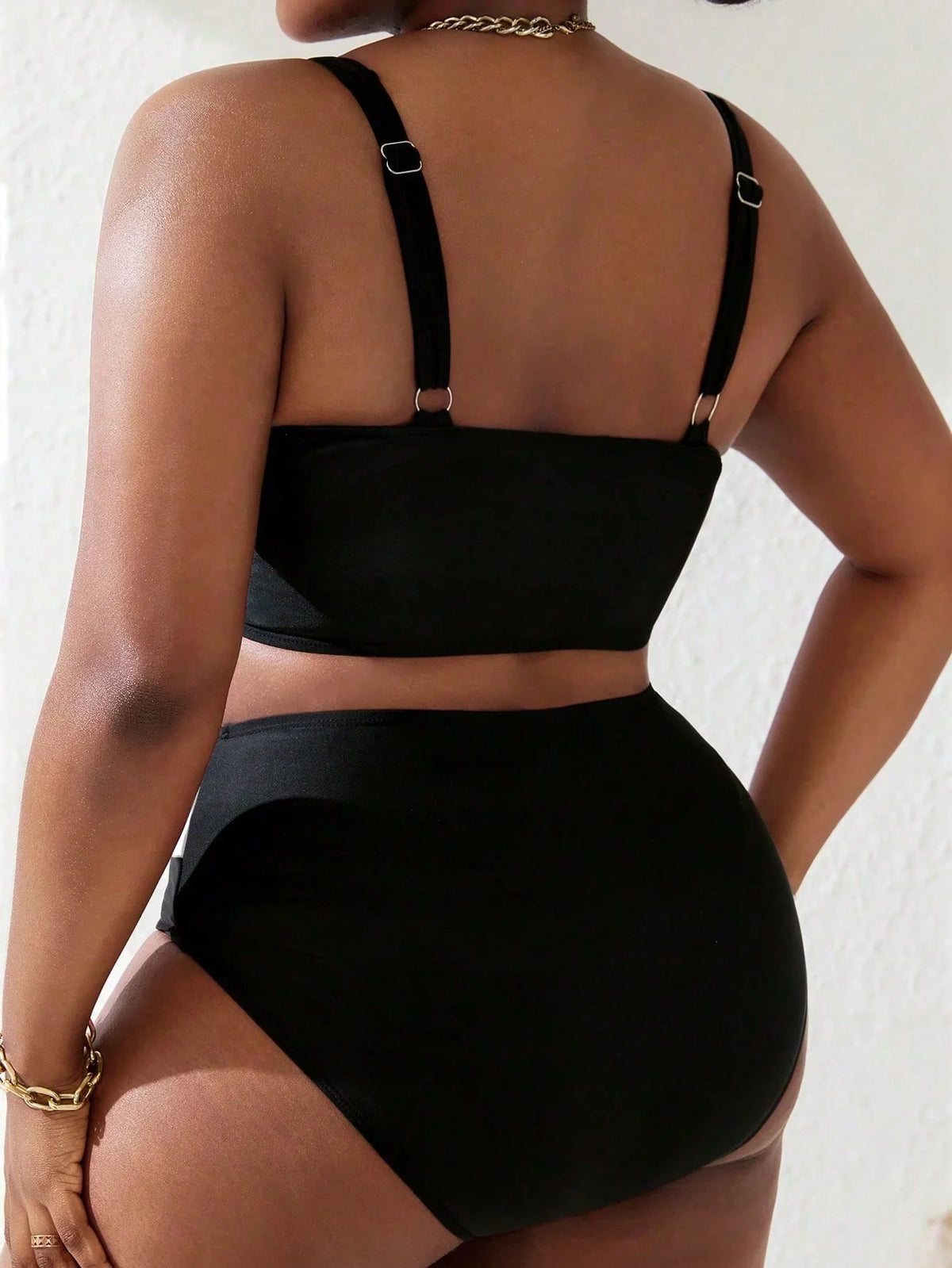 Biquíni Plus Size com Bojo Define Barriga Duas Cores