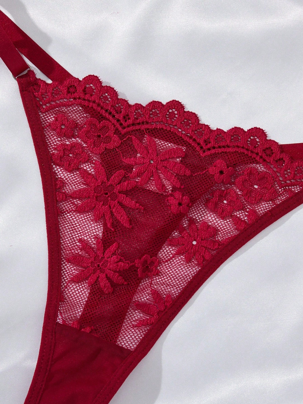Conjunto Camisola Feminina Sensual com Renda e Calcinha Fio Dental