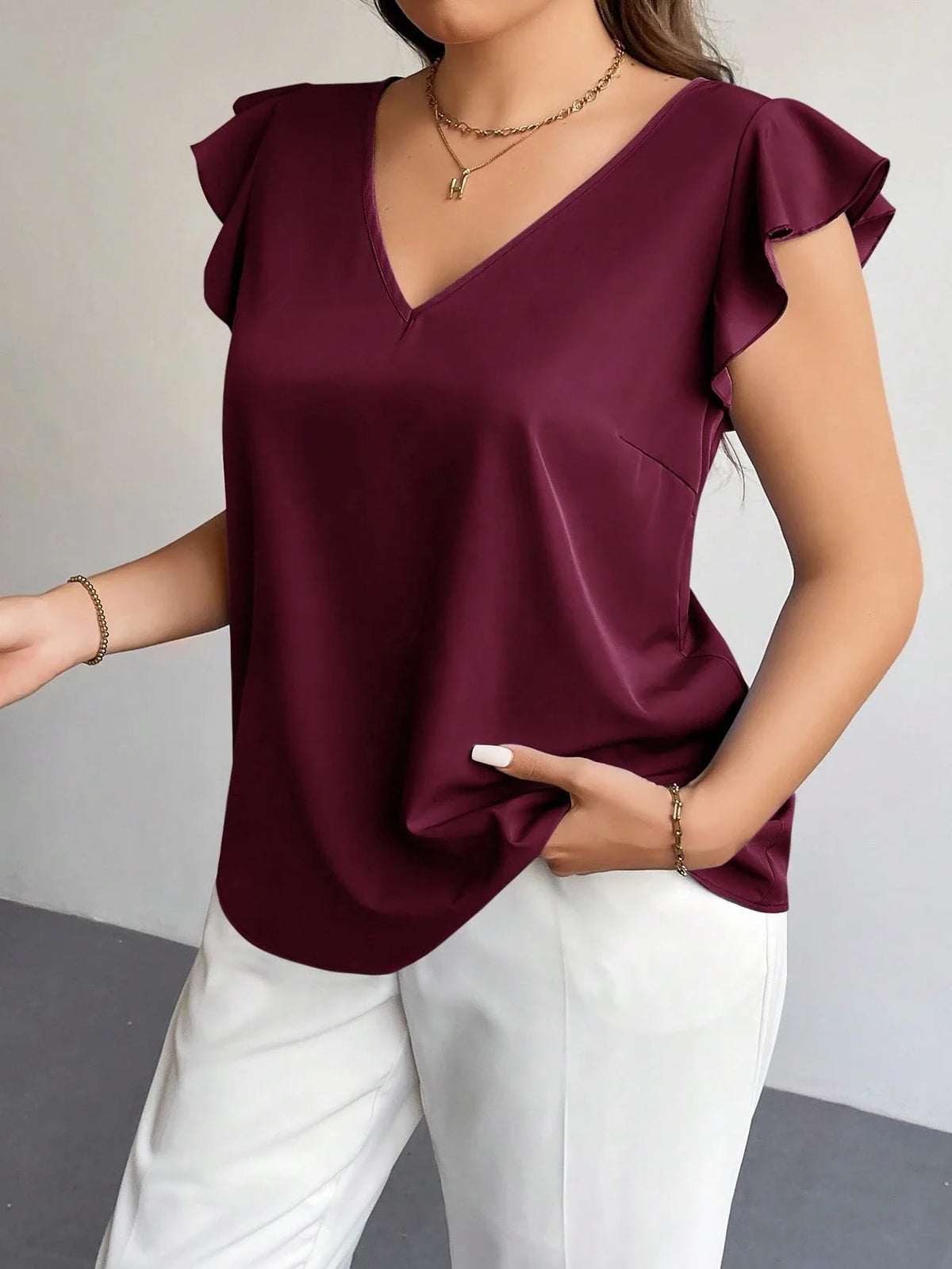 Blusa Plus Size Feminina Manga Curta Decote V