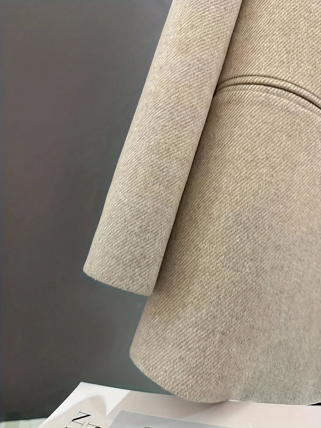 Blazer Feminino Alfaiataria de Lã Forrado com Abotoamento Duplo