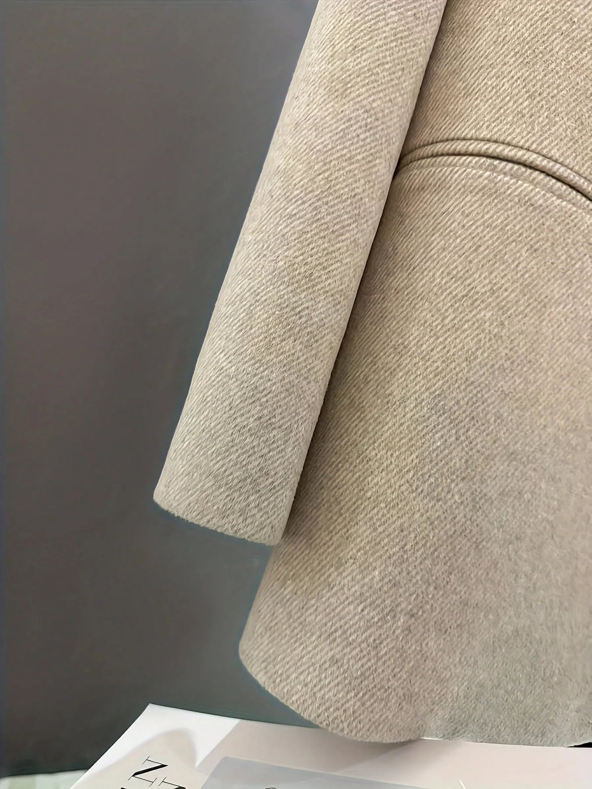 Blazer Feminino Alfaiataria de Lã Forrado com Abotoamento Duplo