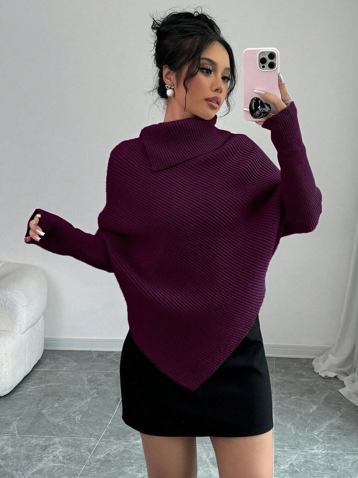 Poncho Feminino Assimétrico de Tricô