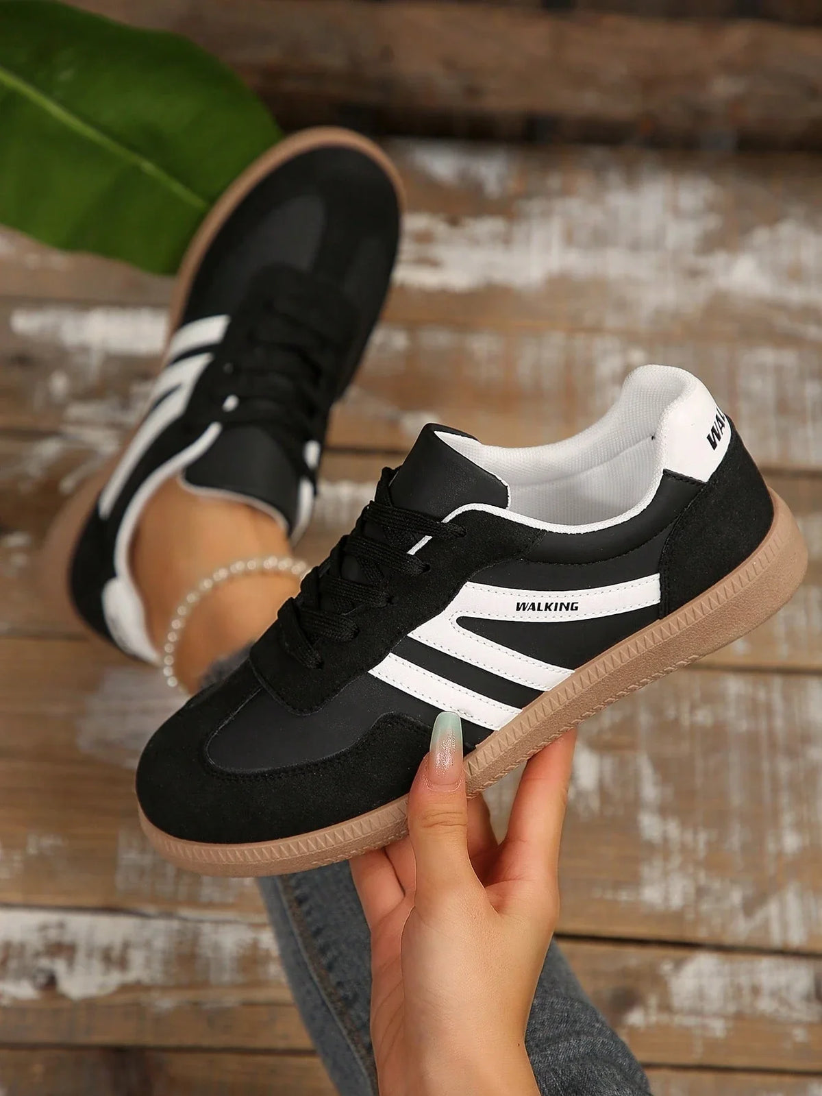 Tênis Feminino Sola Reta Casual com Cadarço
