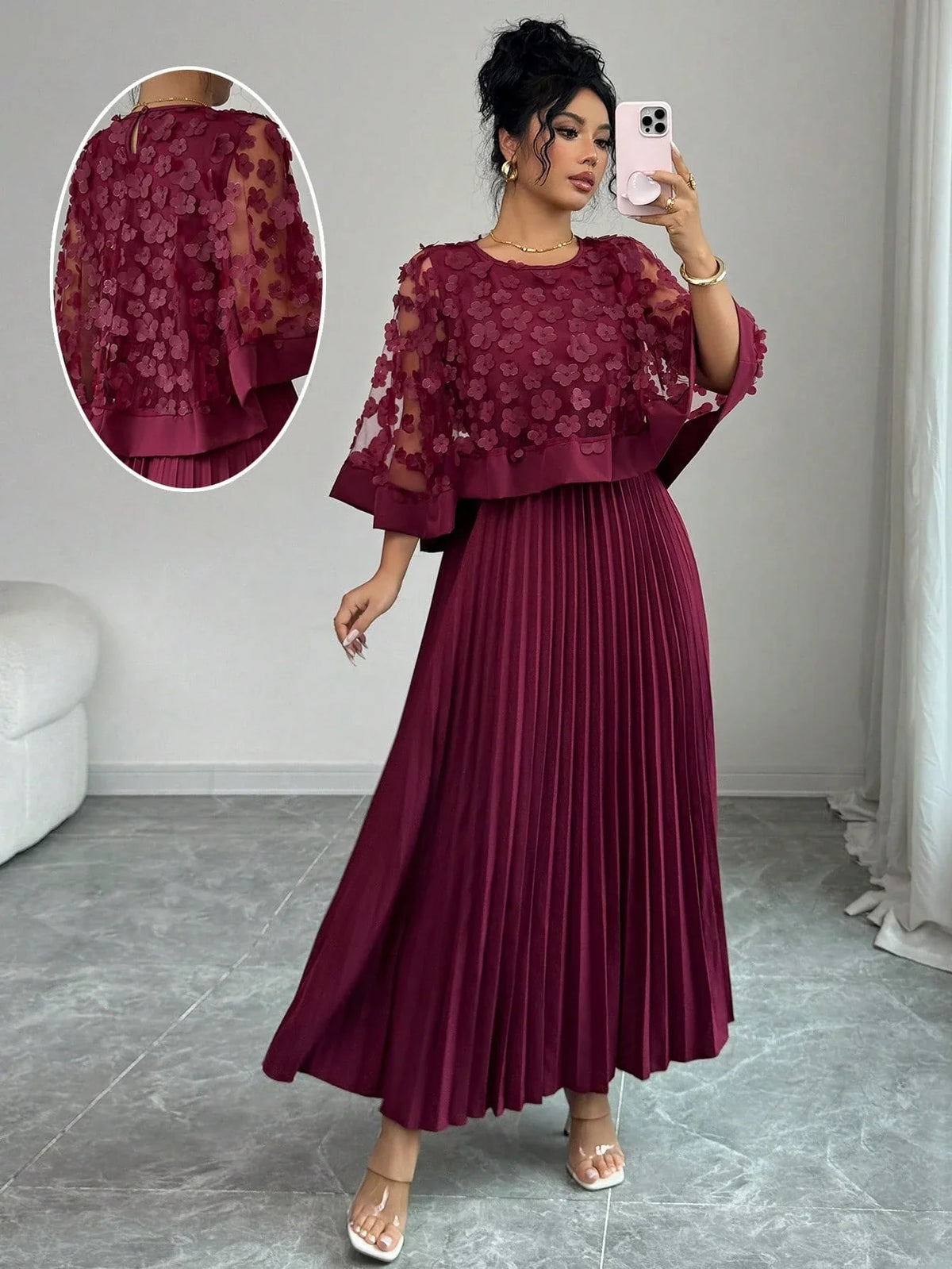 Vestido Midi para Festa com Renda Floral e Saia Plissada