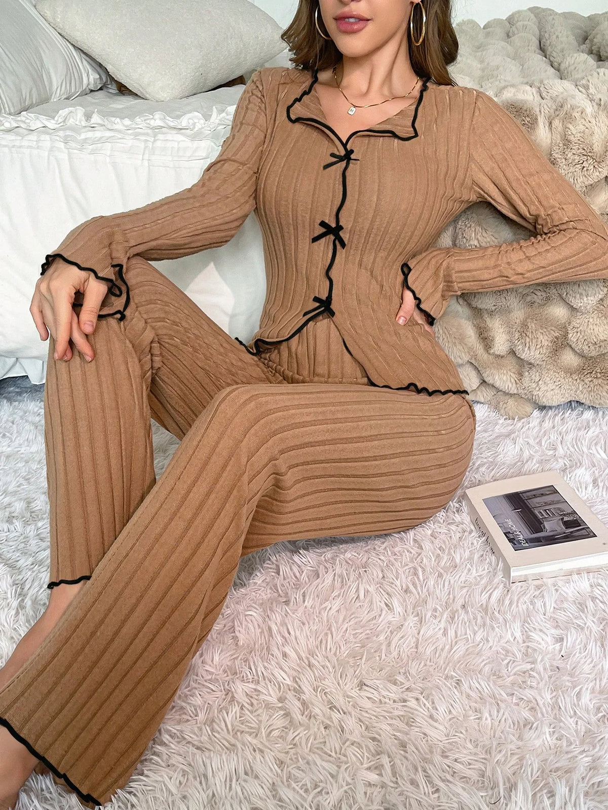 Pijama Feminino Longo Canelado com Forro Felpudo