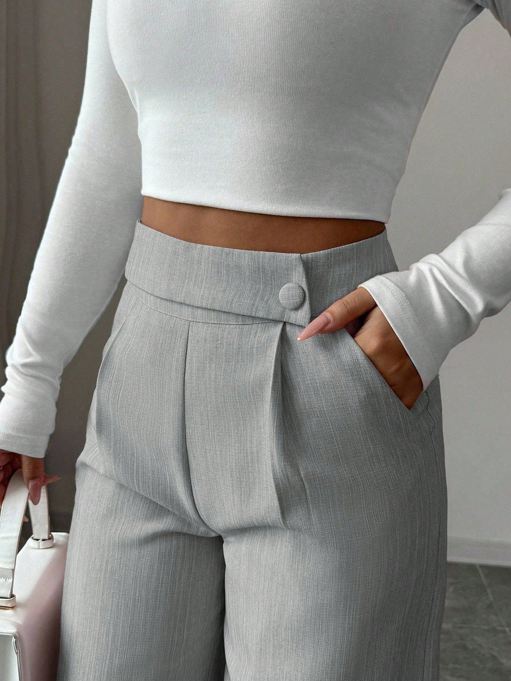 Calça Feminina Elegante Alfaiataria Wide Leg com Botão Lateral