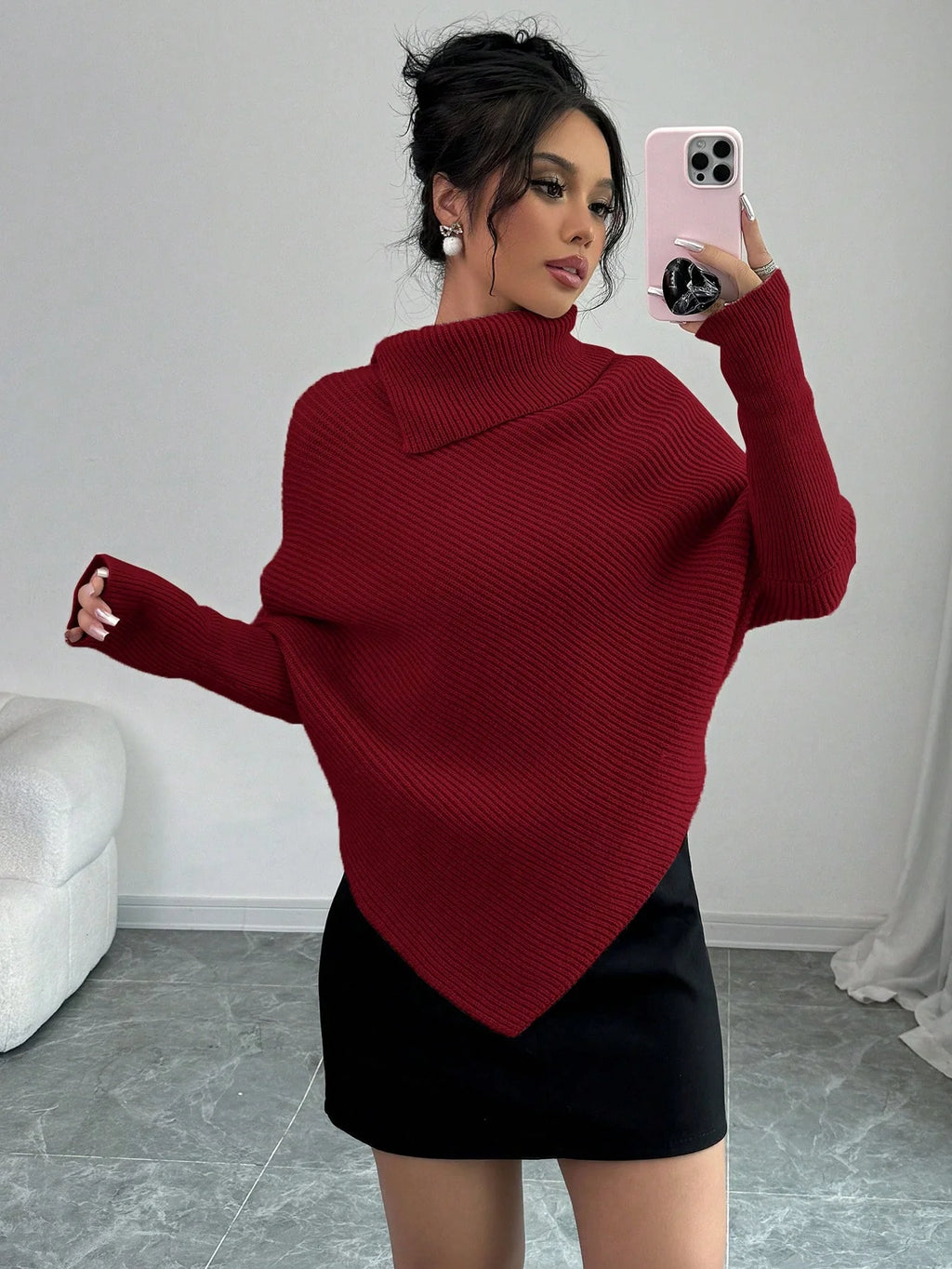 Poncho Feminino Assimétrico de Tricô