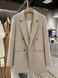 Blazer Feminino Alfaiataria de Lã Forrado com Abotoamento Duplo