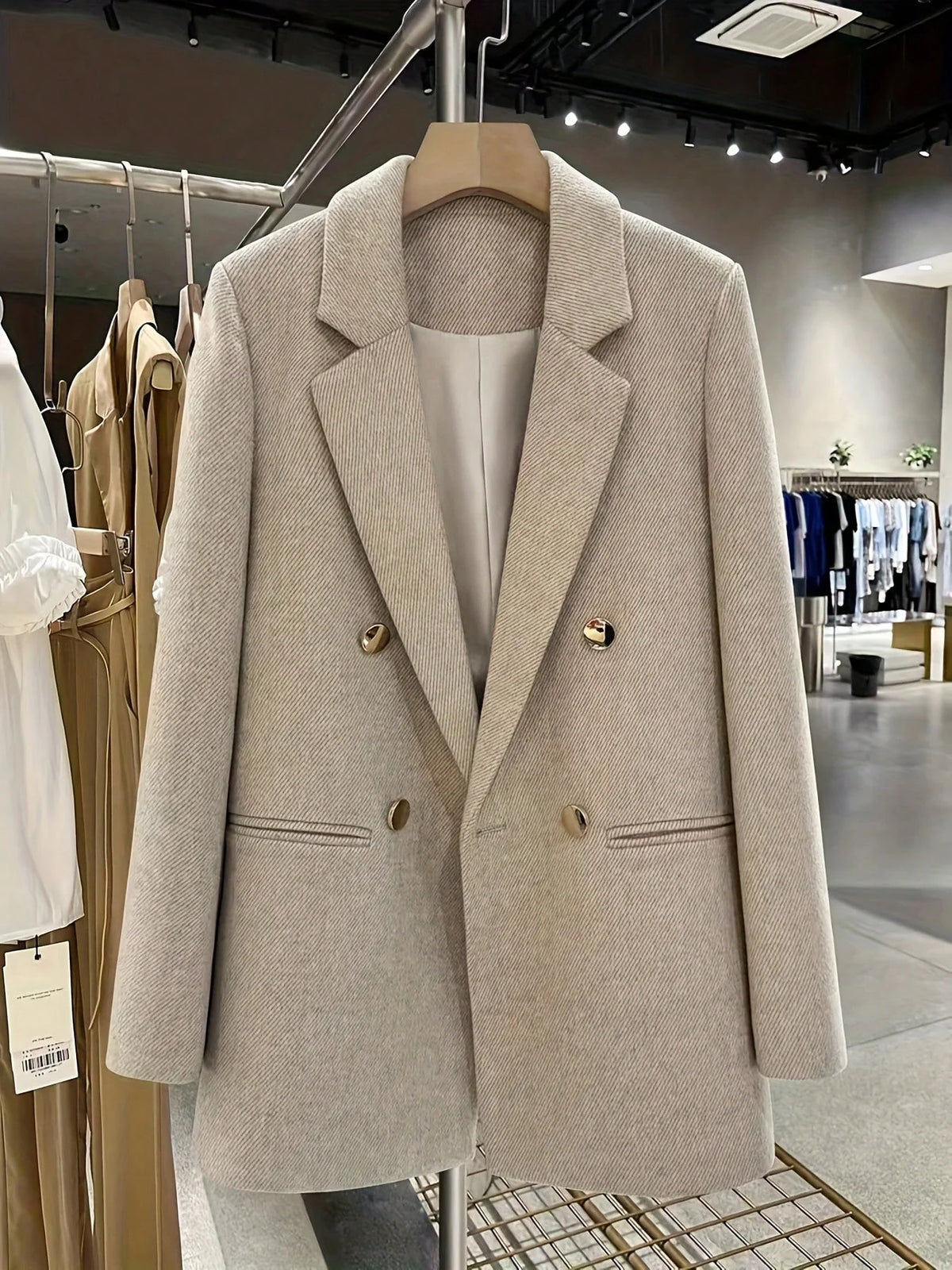 Blazer Feminino Alfaiataria de Lã Forrado com Abotoamento Duplo