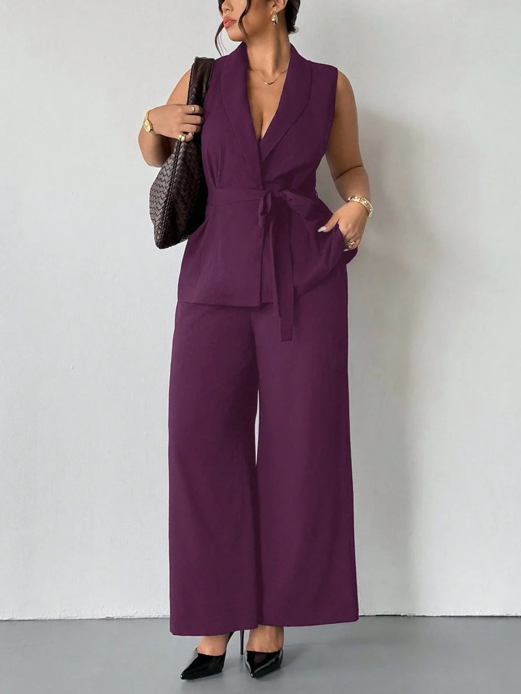 Conjunto Plus Size Alfaiataria Colete e Calça Pantalona