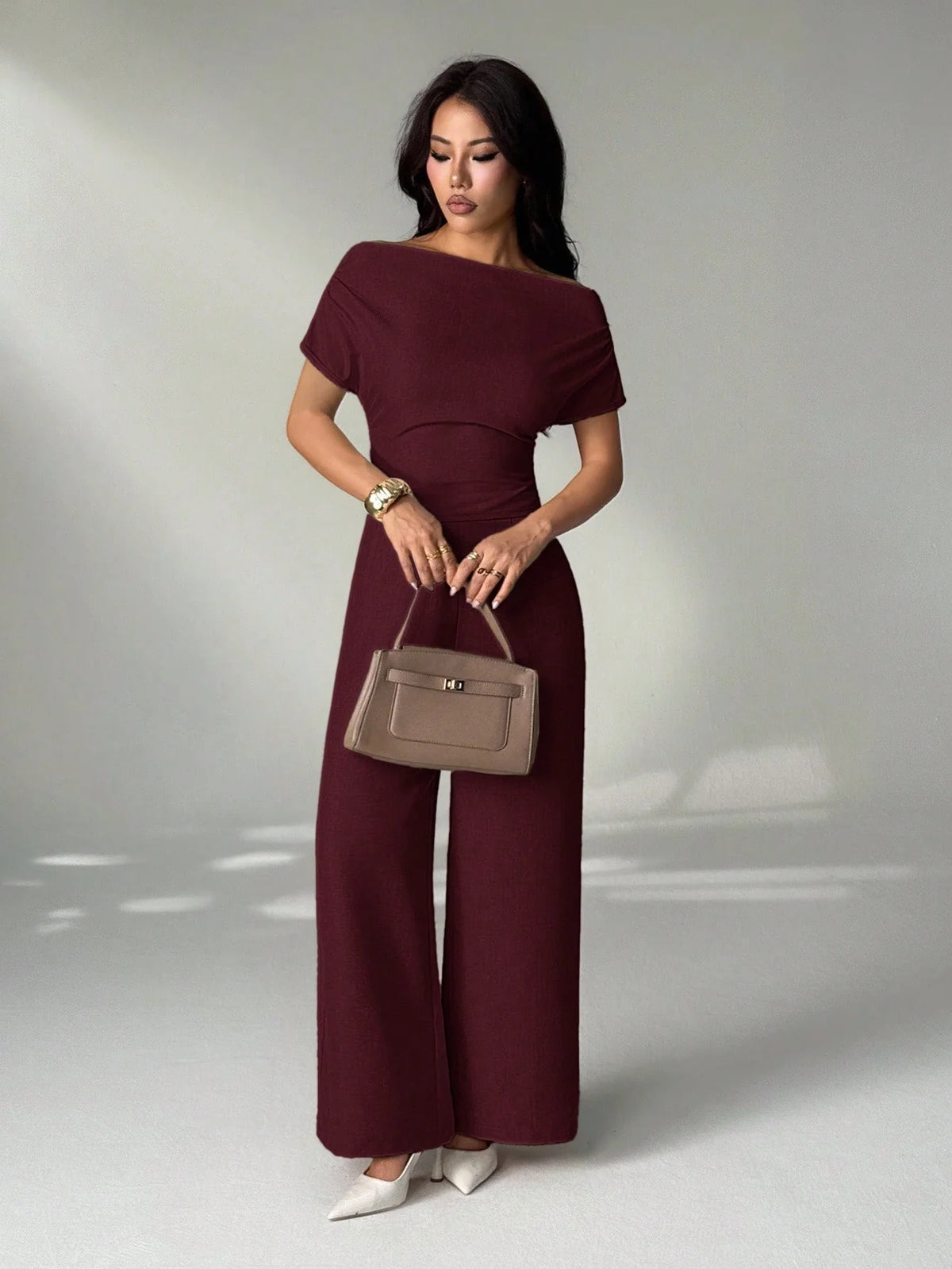 Conjunto de Alfaiataria Feminino Calça Pantalona e Manga Curta