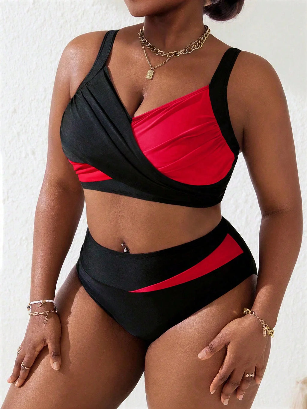 Biquíni Plus Size com Bojo Define Barriga Duas Cores