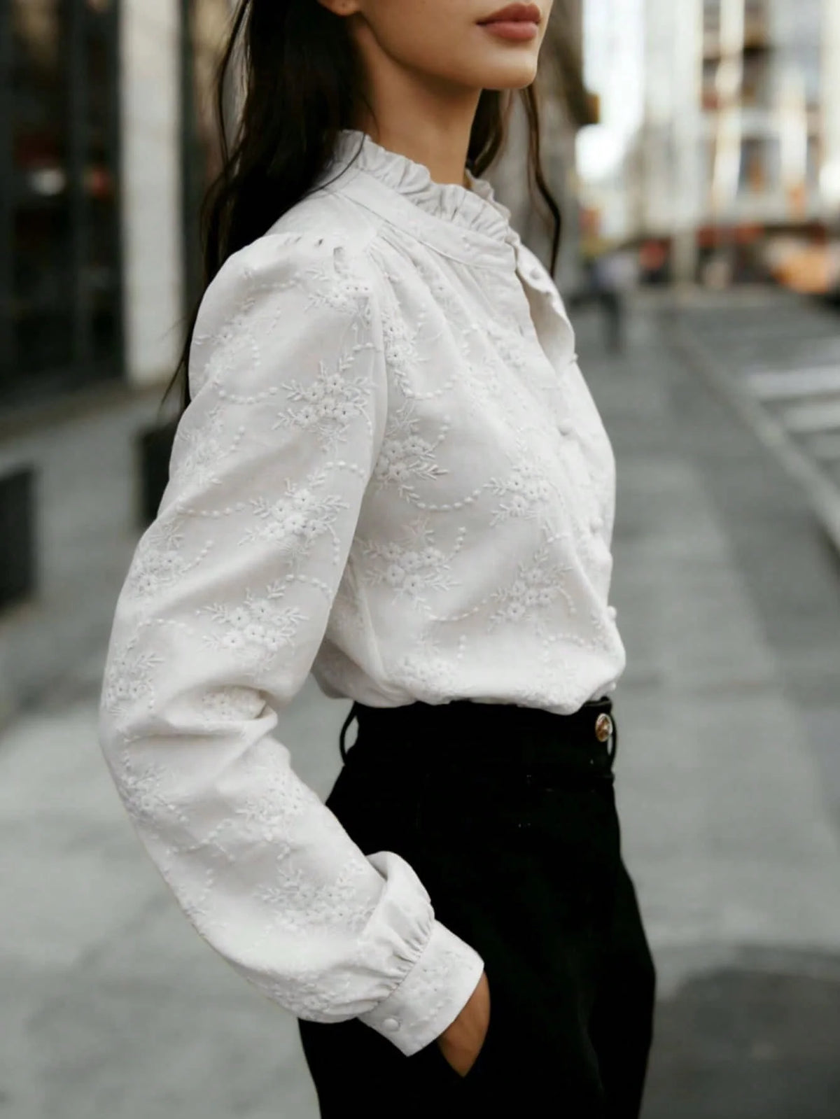 Camisa Feminina Elegante Manga Longa Bufante Bordado Floral