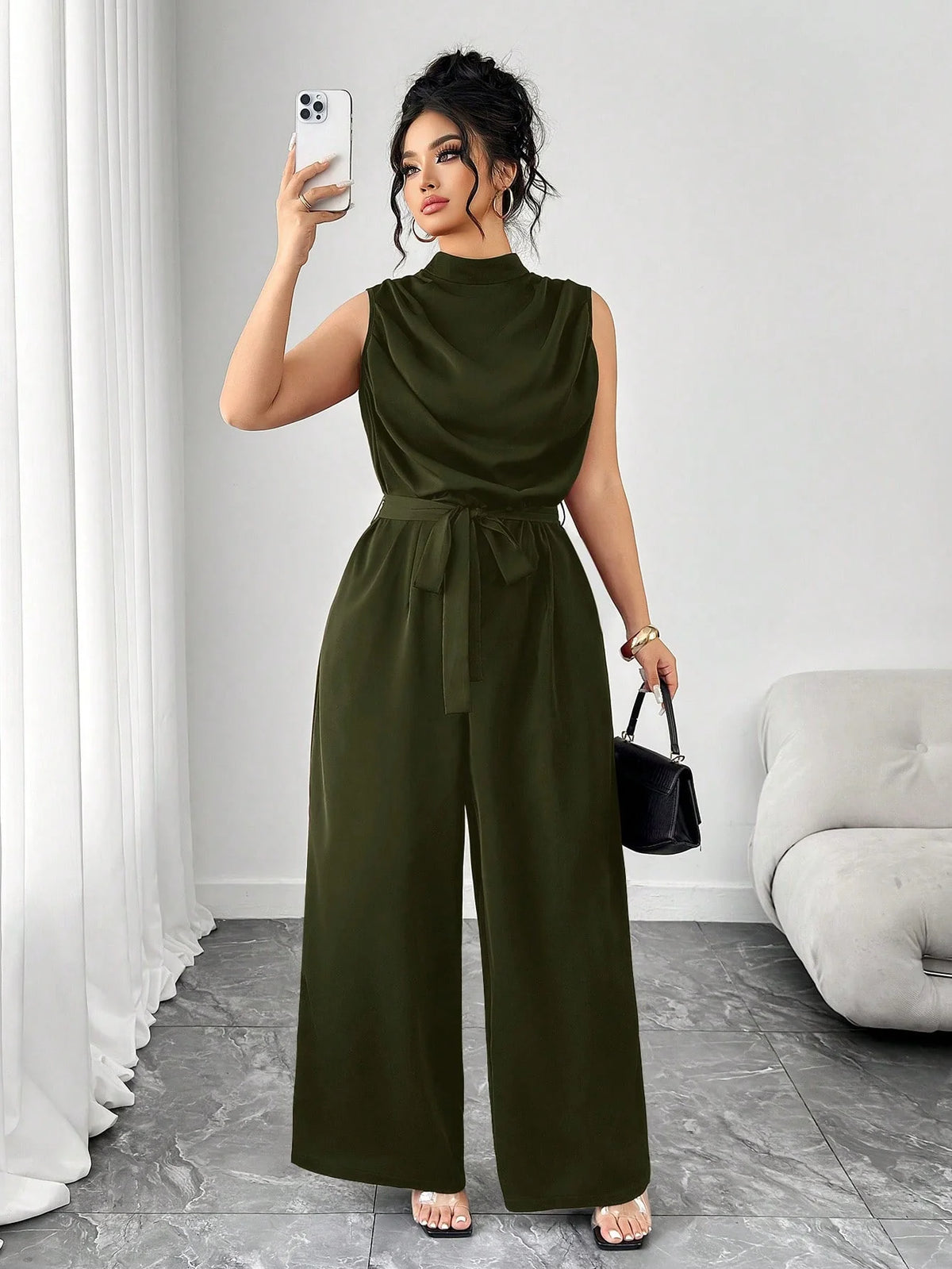 Macacão Plus Size Feminino Elegante Regata Gola Alta Pantalona