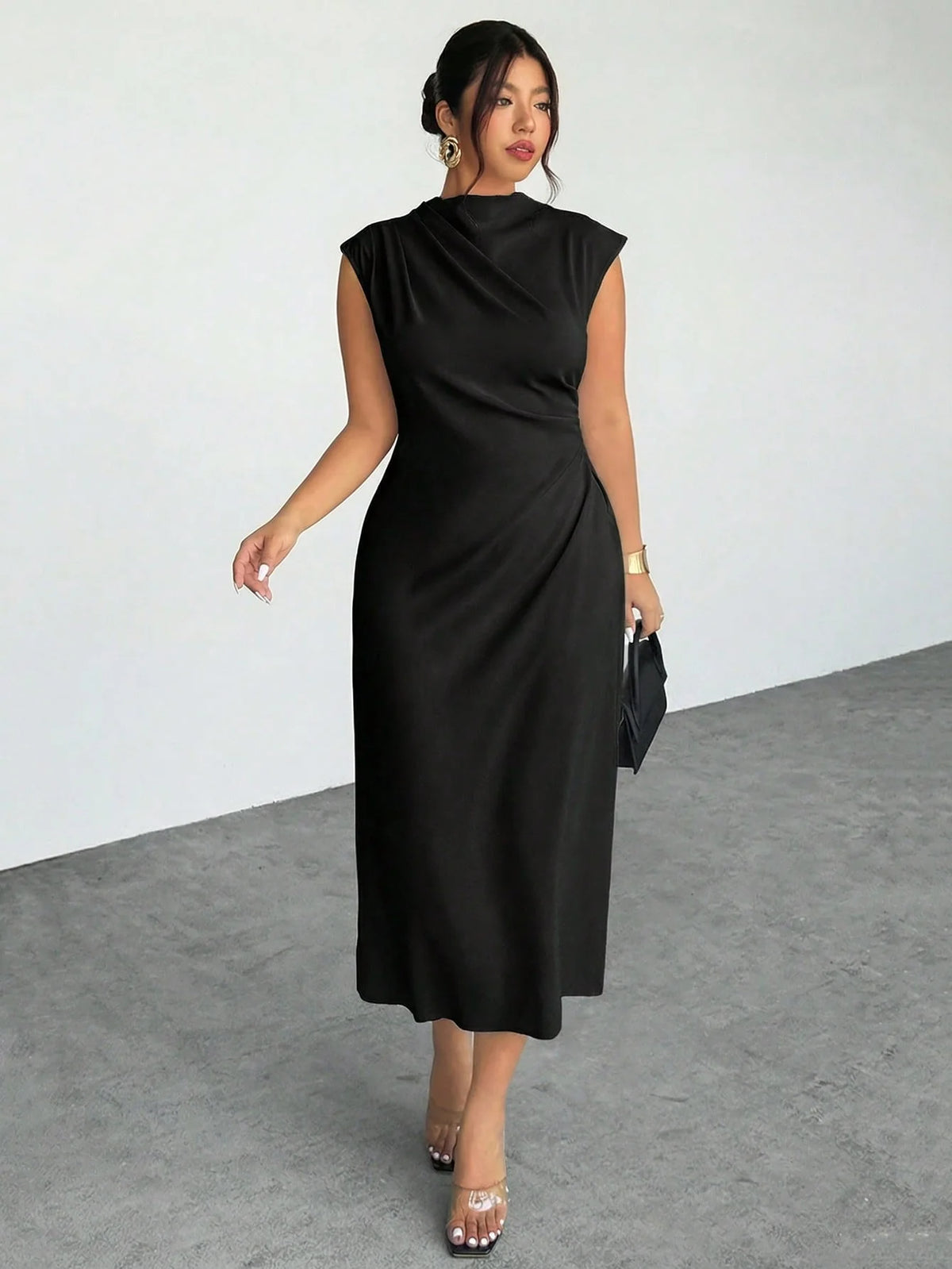 Vestido Plus Size Elegante Social Reto sem Manga