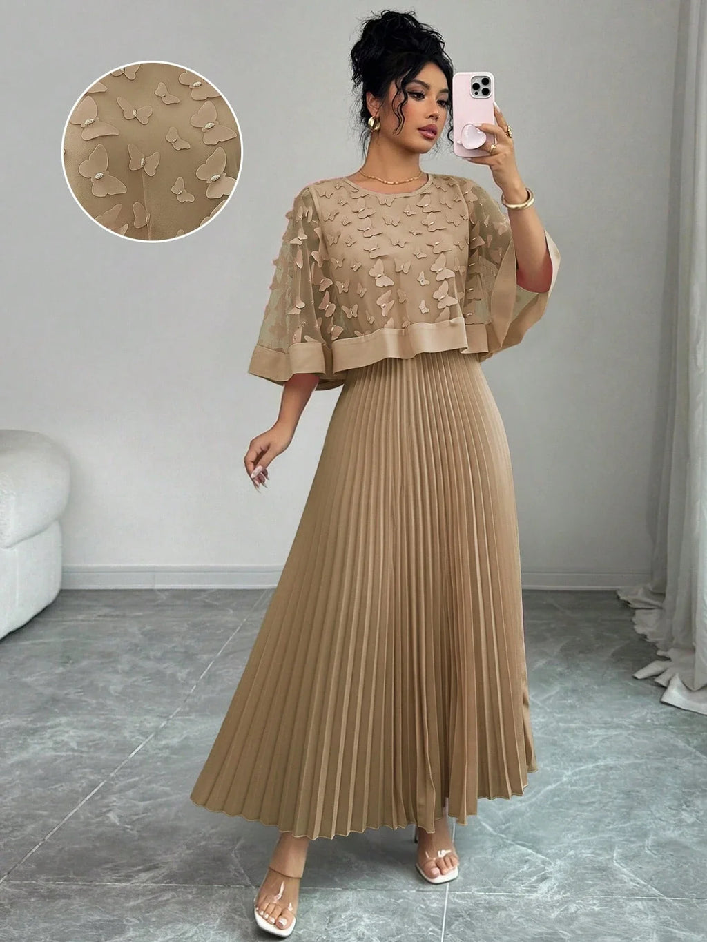 Vestido Midi para Festa com Renda Floral e Saia Plissada