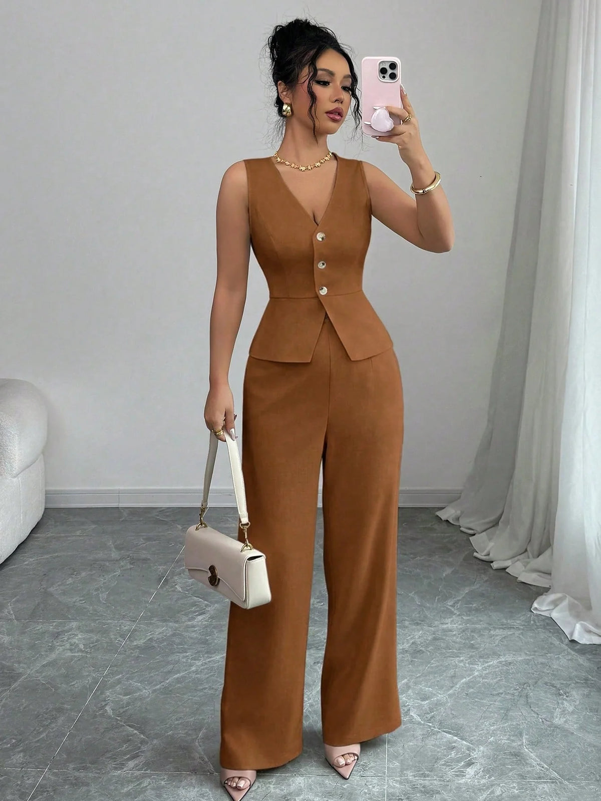 Conjunto Feminino Alfaiataria com Colete e Calça Pantalona