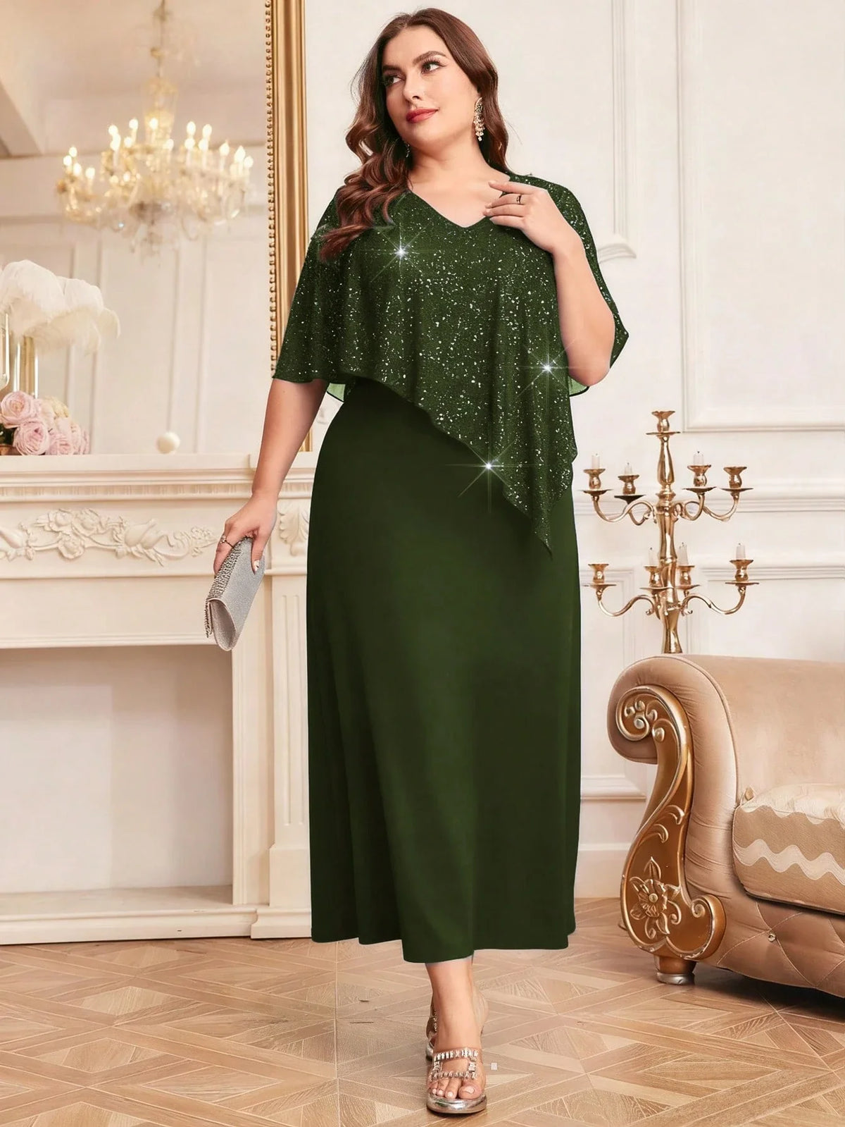 Vestido Festa Longo Plus Size Brilhoso com Capa Brilhoso