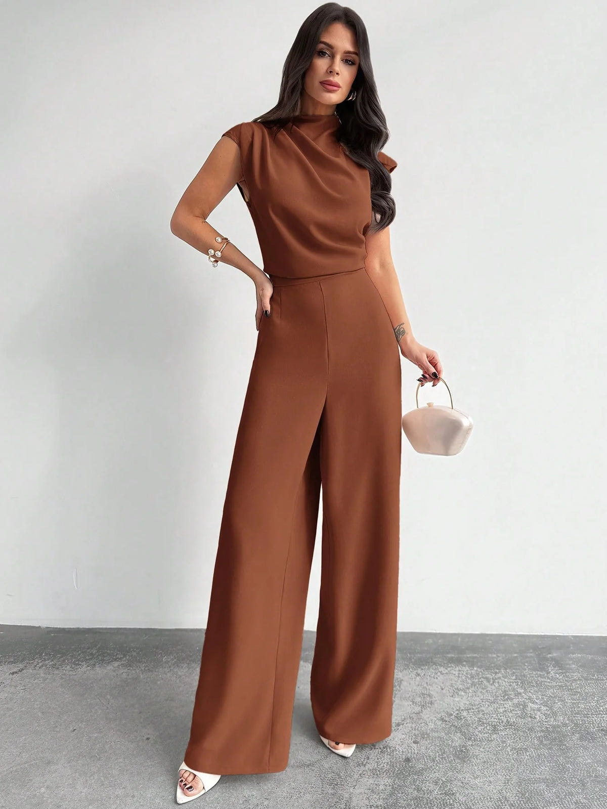 Macacão Elegante Feminino Social sem Mangas Pantalona