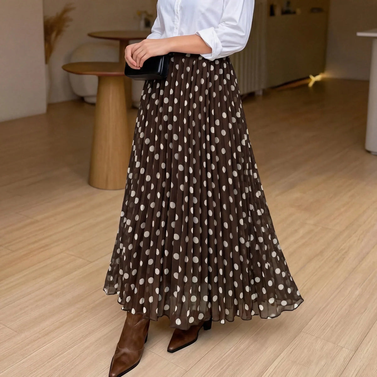 Saia Plissada Longa Feminina Elegante de Cintura Elástica com Bolinhas Poá