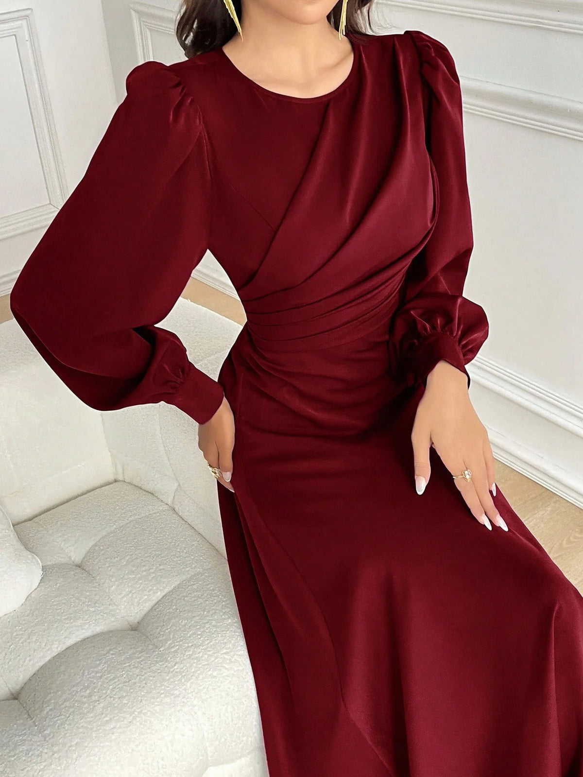 Vestido Midi Elegante Acinturado Manga Comprida