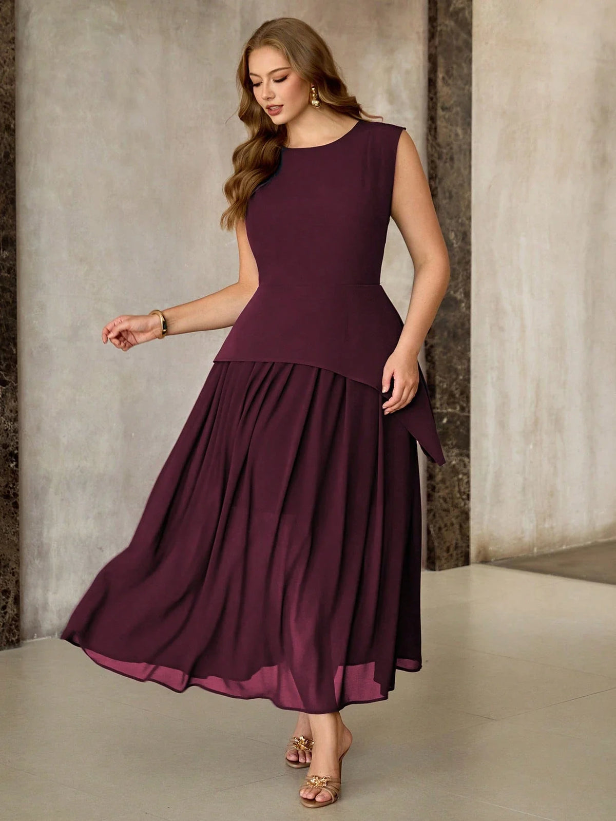 Vestido Longo Plus Size Sem Mangas em Chiffon Festa Convidada