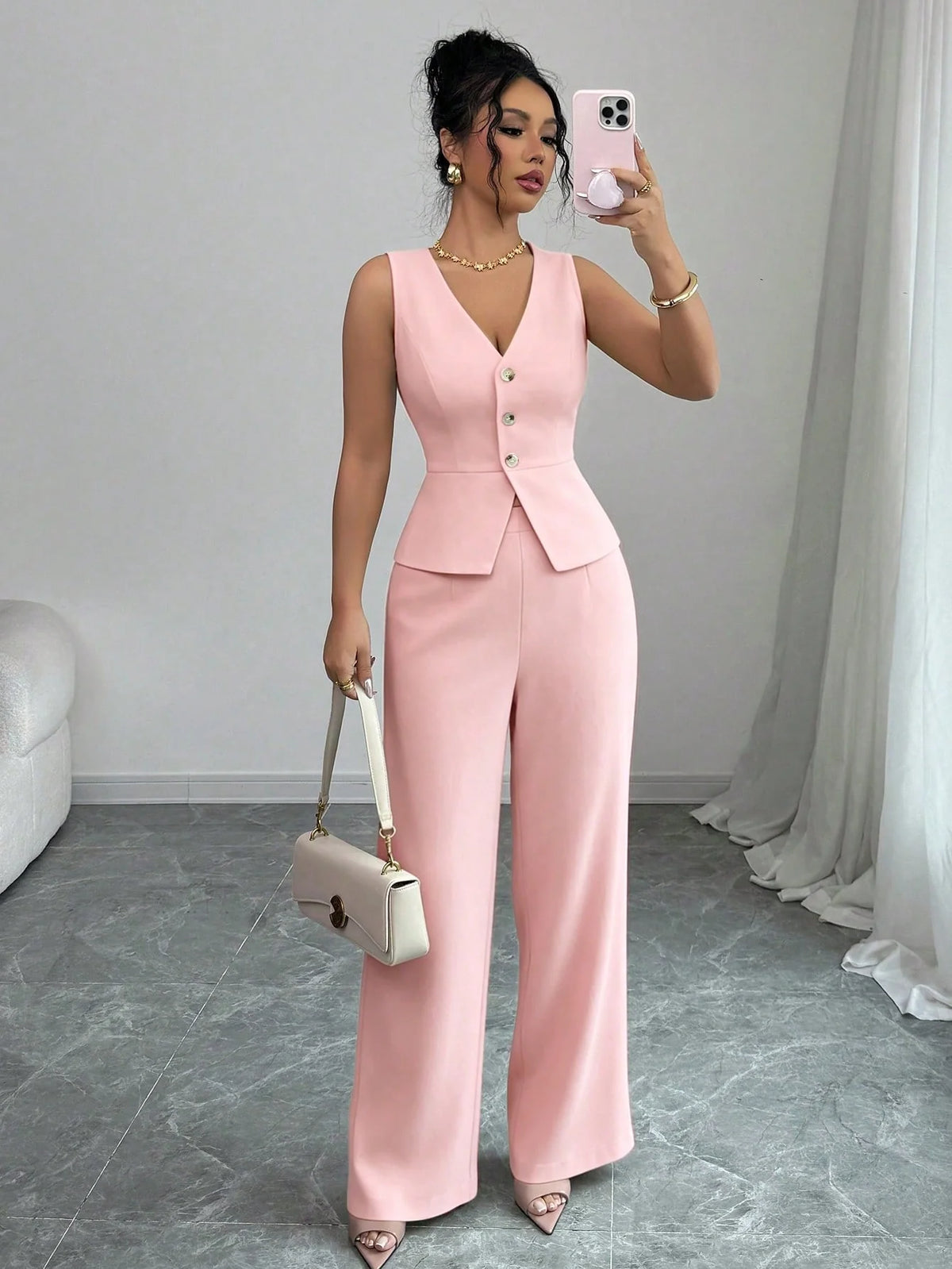 Conjunto Feminino Alfaiataria com Colete e Calça Pantalona