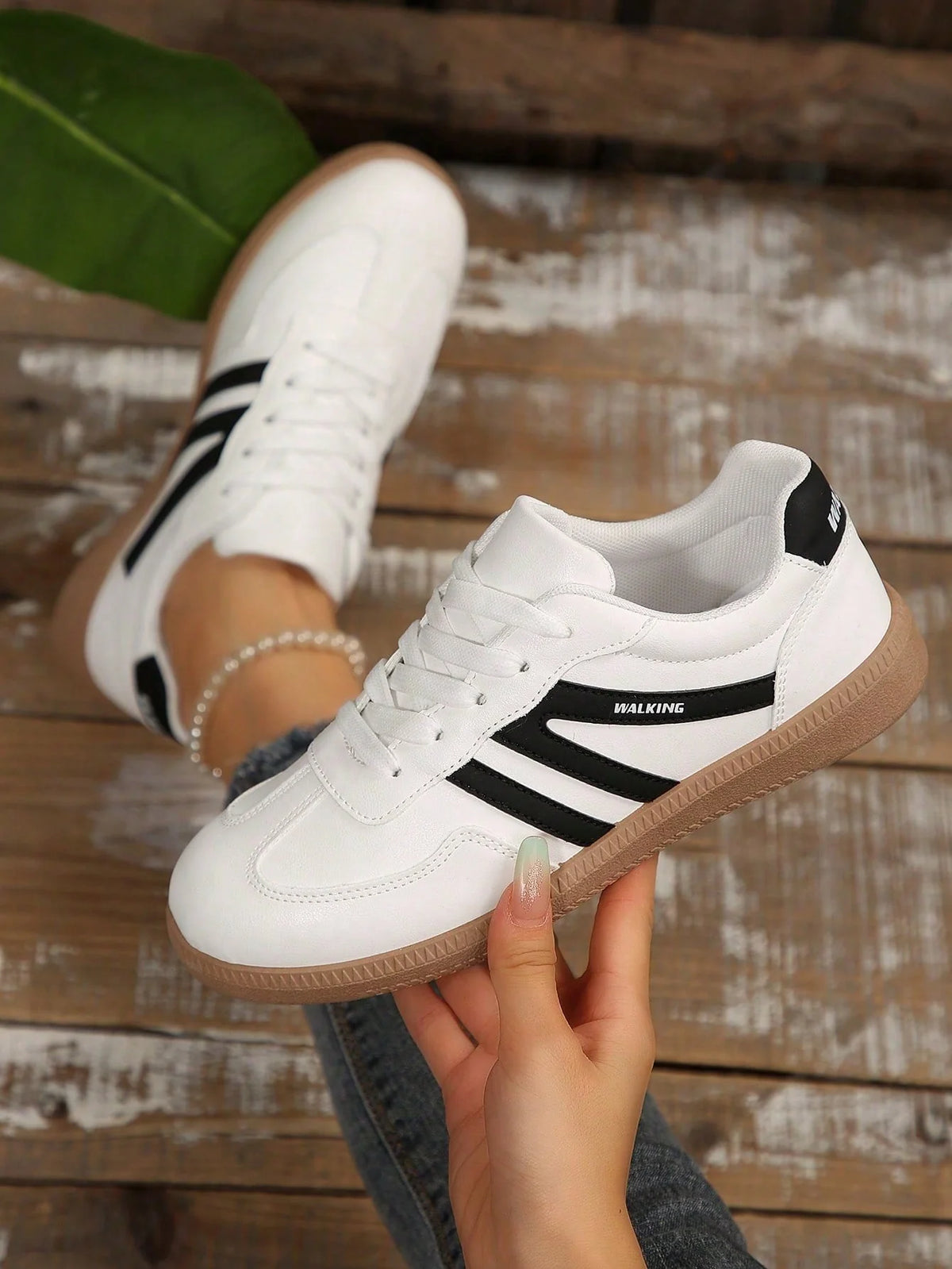 Tênis Feminino Sola Reta Casual com Cadarço