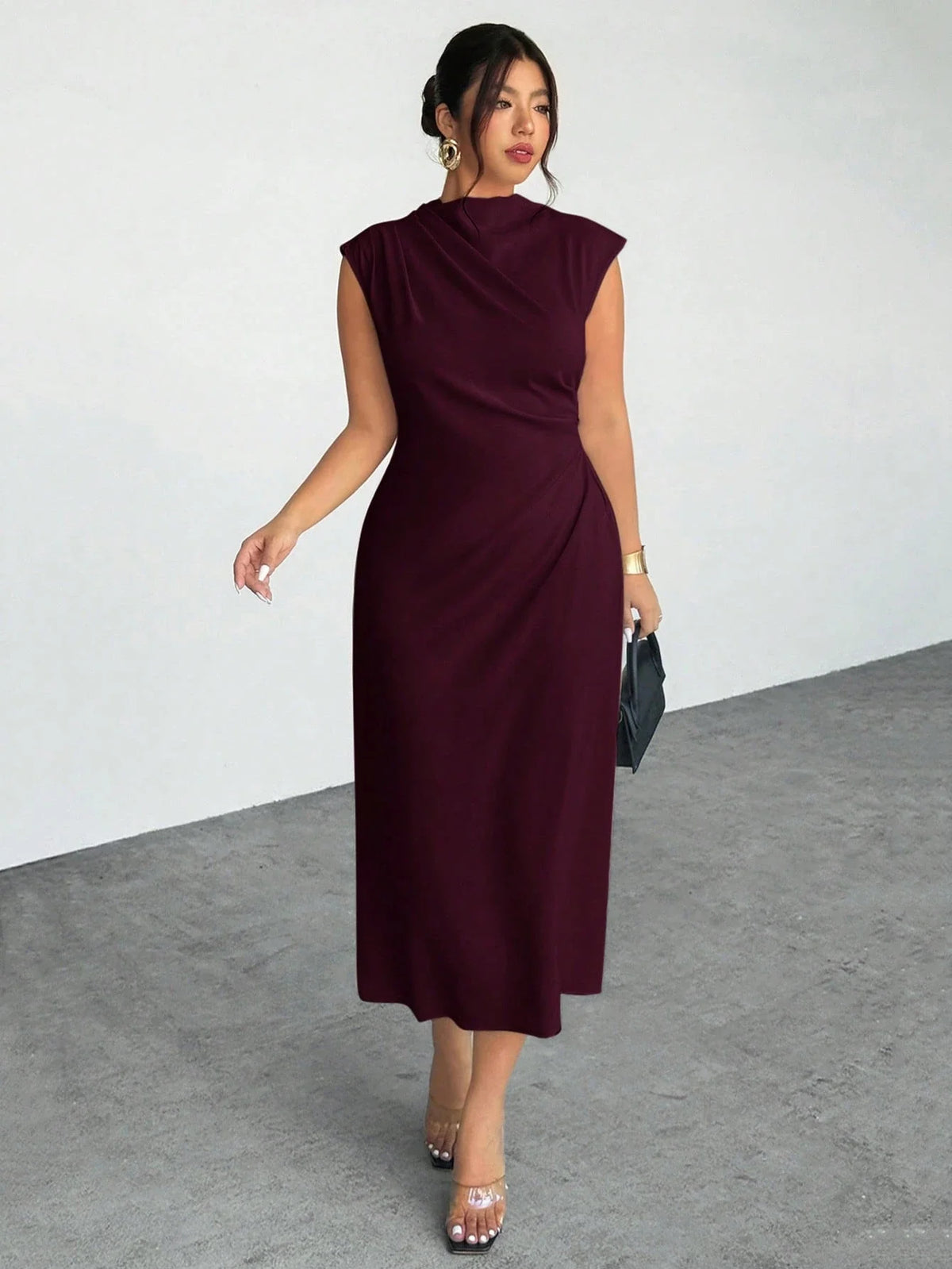 Vestido Plus Size Elegante Social Reto sem Manga