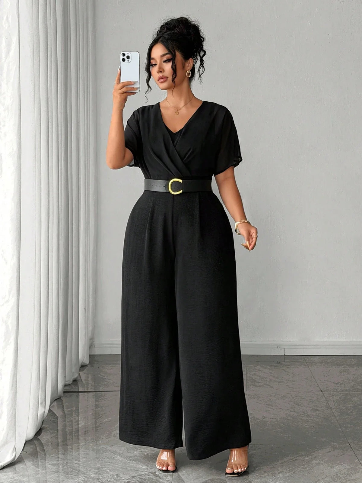 Macacão Social Plus Size Manga Curta Elegante Pantalona