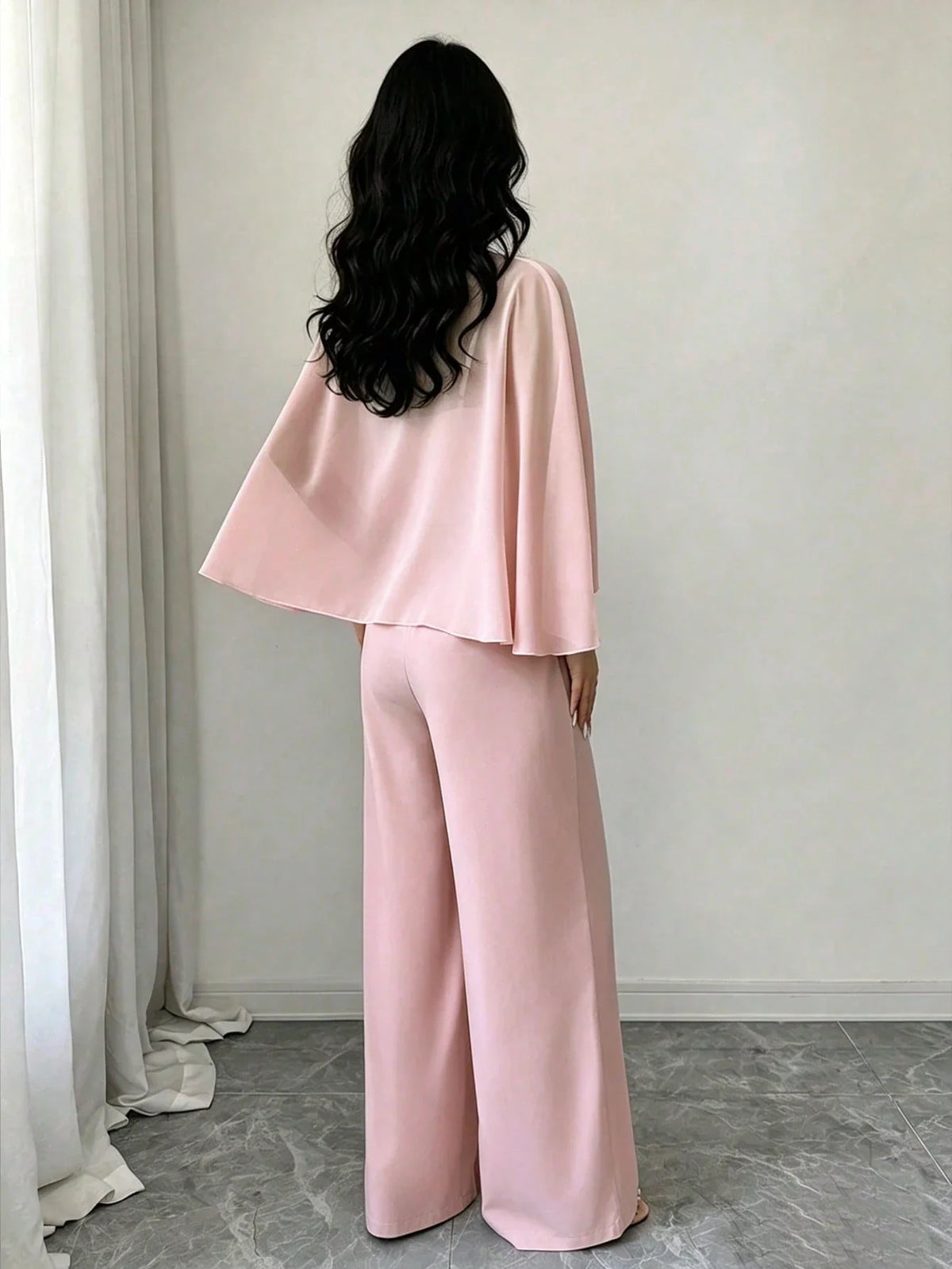 Macacão Elegante Feminino Pantalona com Xale de Tule e Cinto