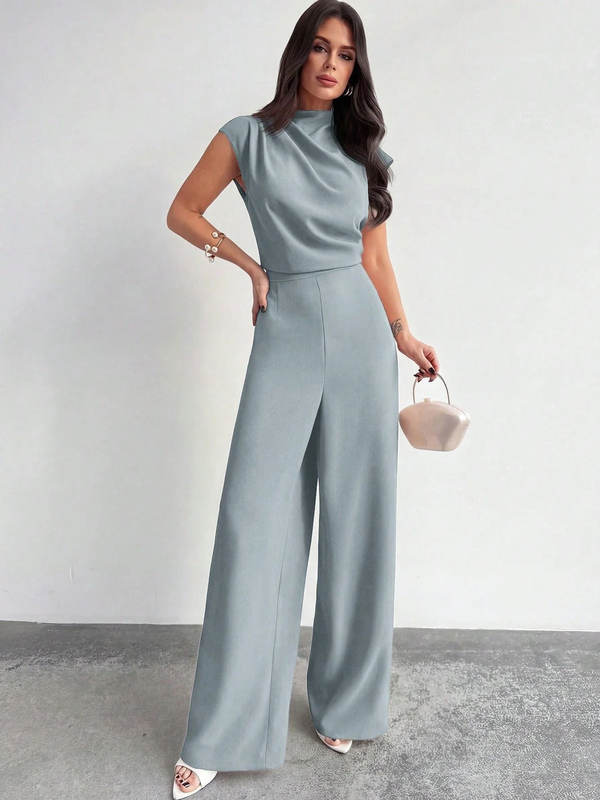Macacão Elegante Feminino Social sem Mangas Pantalona