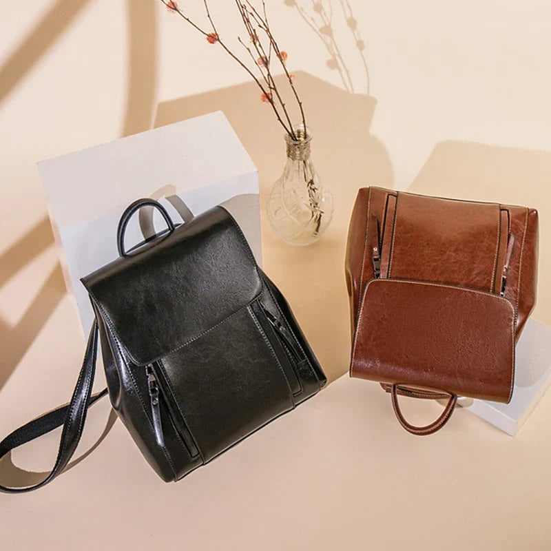 Mochila Feminina de Couro Legítimo Elegante